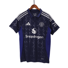 Manchester United away soccer jersey set (jersey + shorts) 2024/25 Go Soccer World Shop